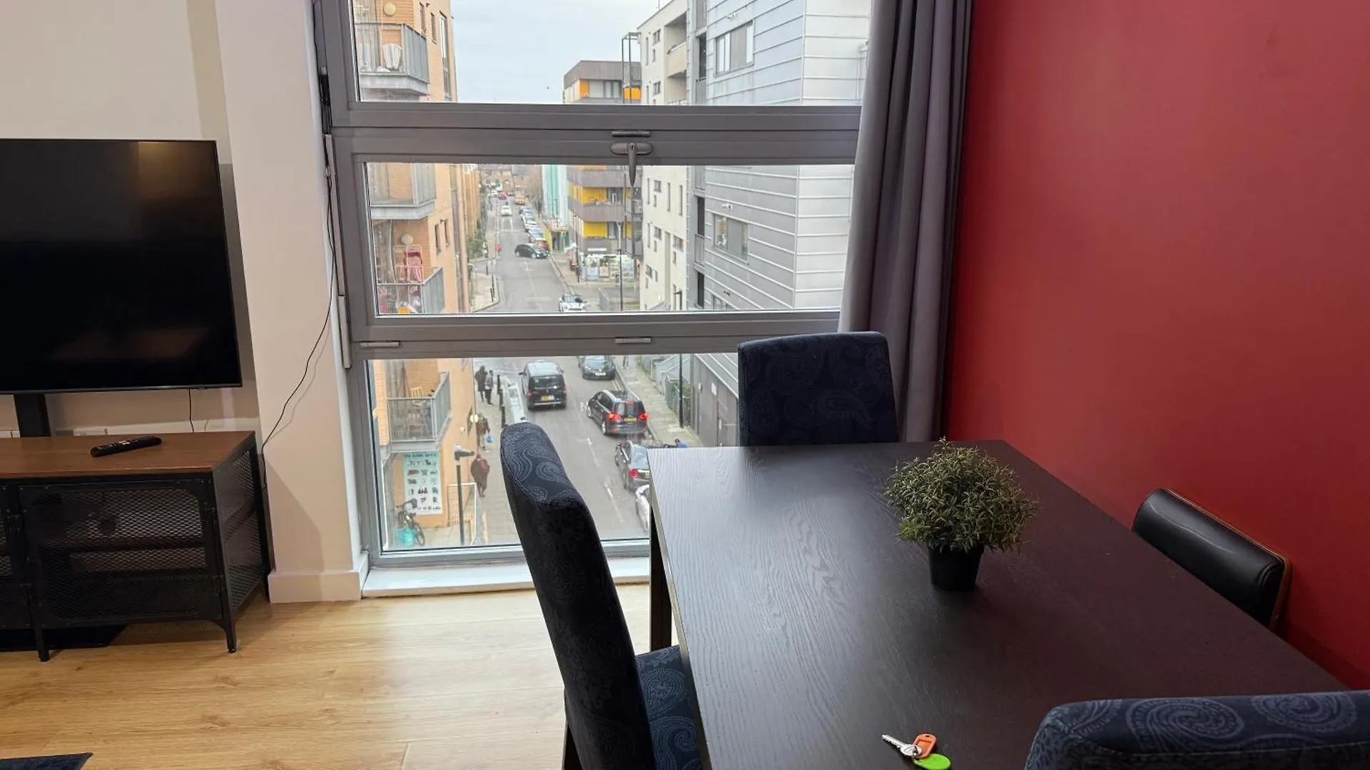 London Luxury Holiday Home B 0*,