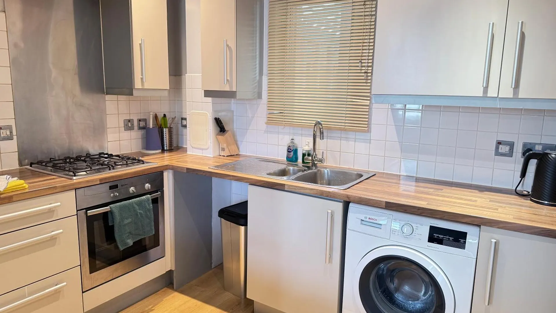 London Luxury Holiday Home B